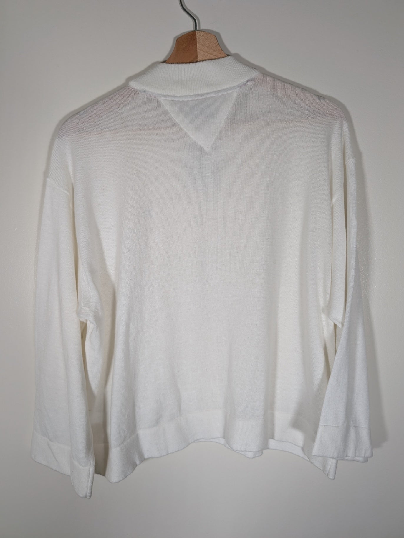 NWT Tommy Jeans Sweater - Medium