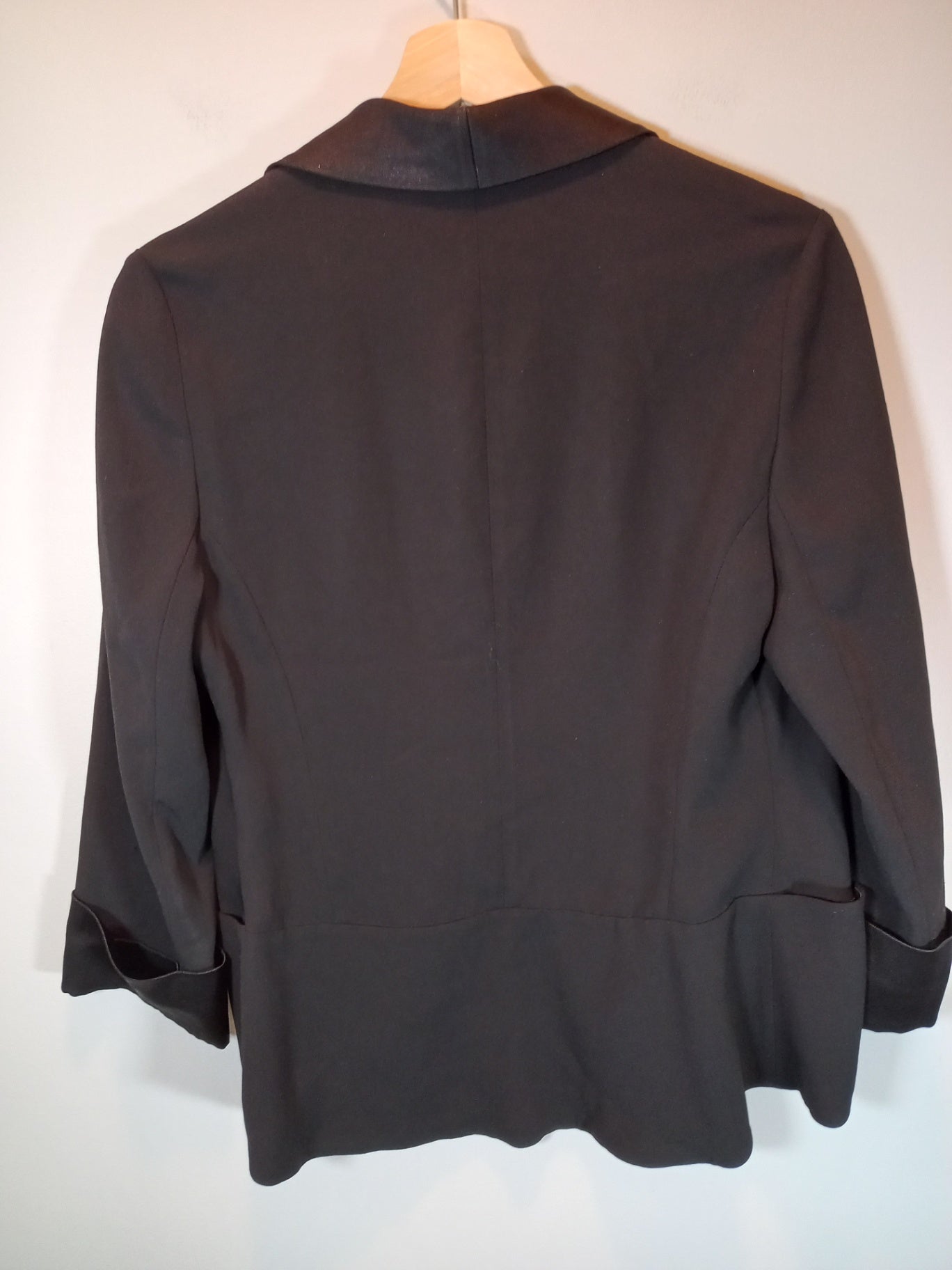 Wilfred Black Blazer Sz 6