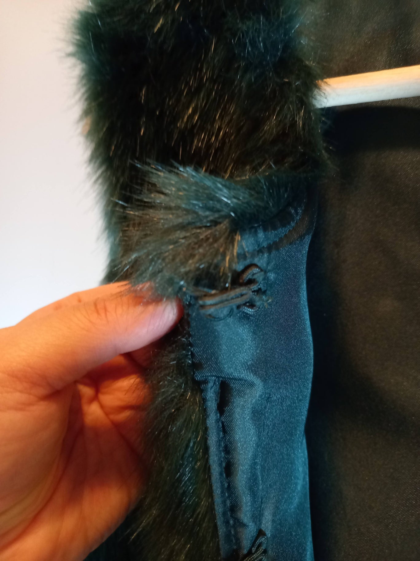 Top Shop Green Faux Fur Vest Sz 4