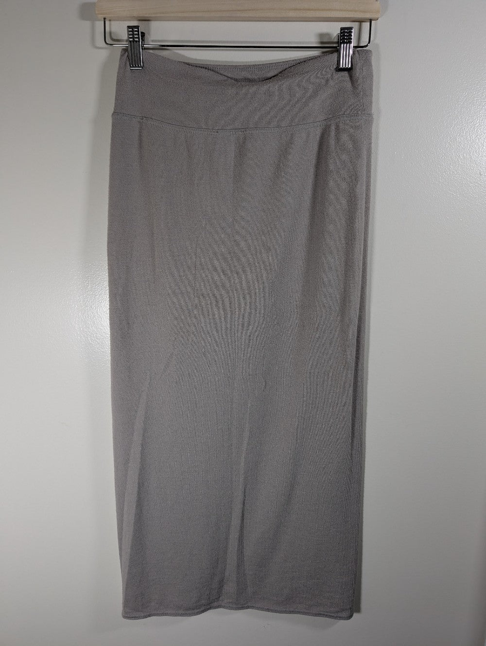 Wilfred Free tan skirt - Small (Minor Flaw)
