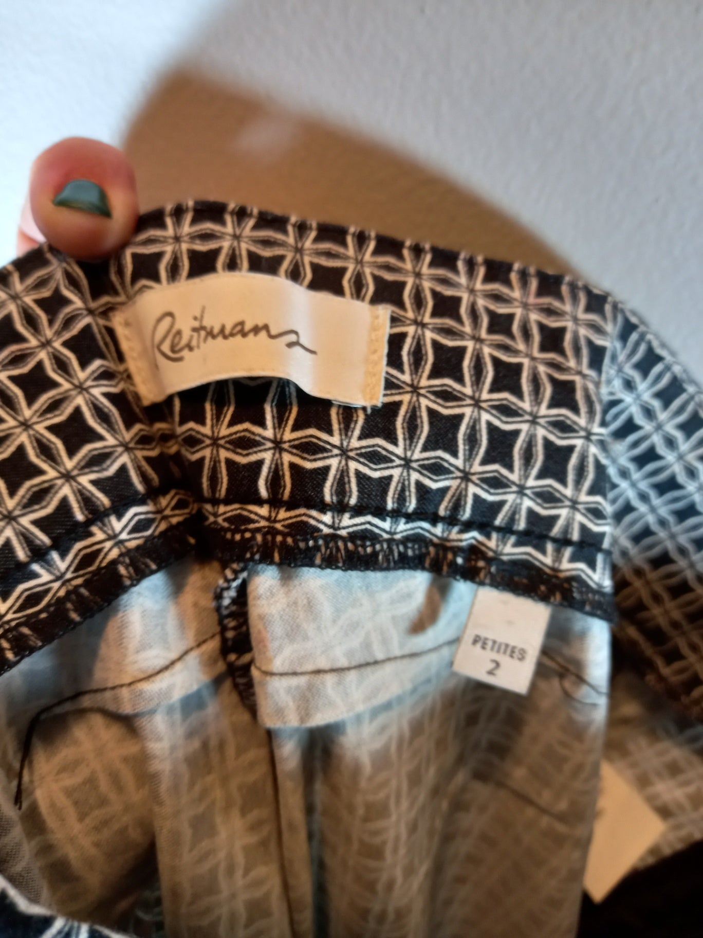 Reitmans Patterned Pants Sz 2 Petite
