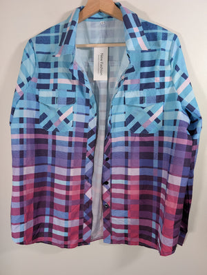 NWT long-sleeve - Large