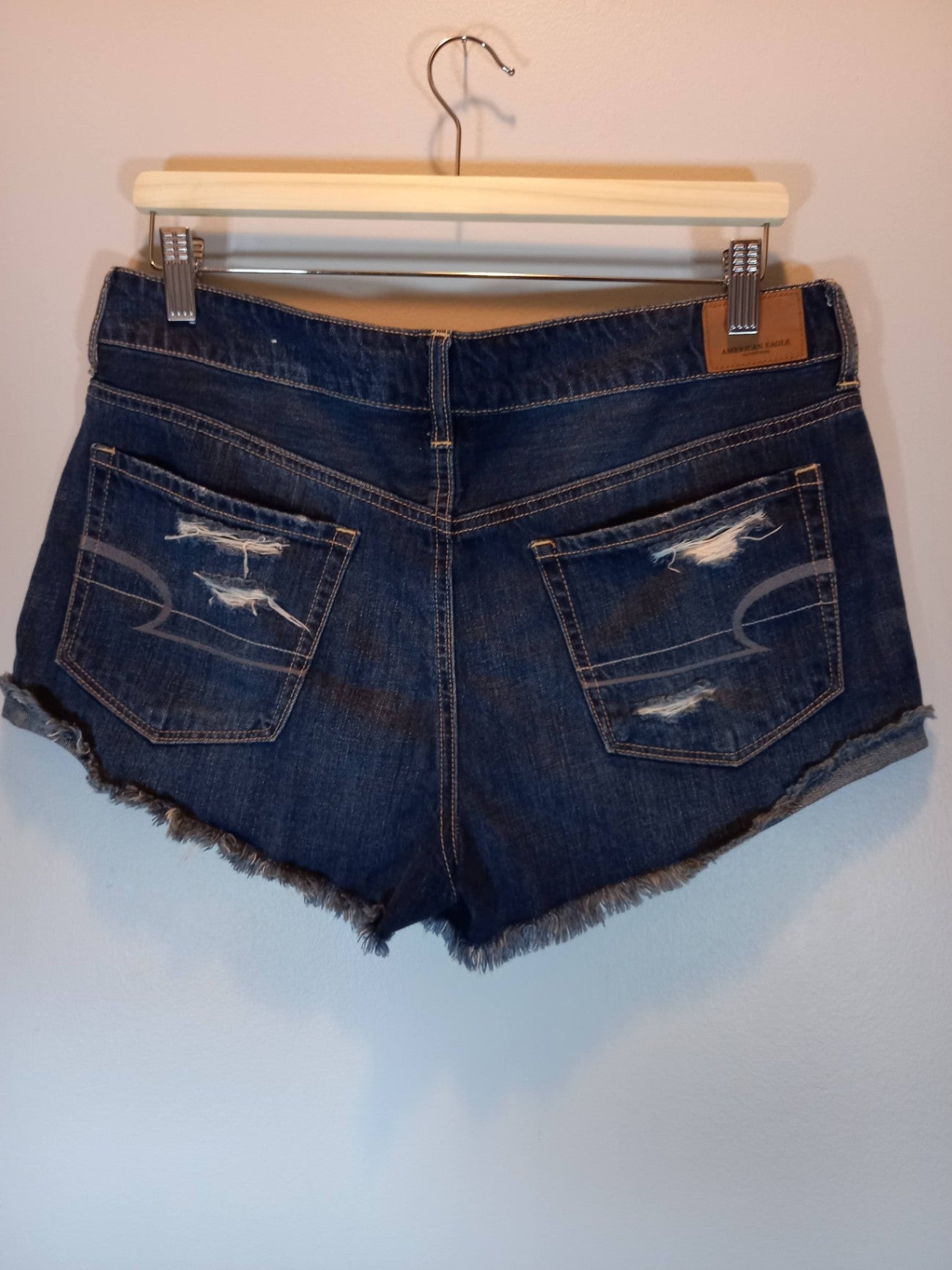 American Eagle Denim Shorts Sz 8