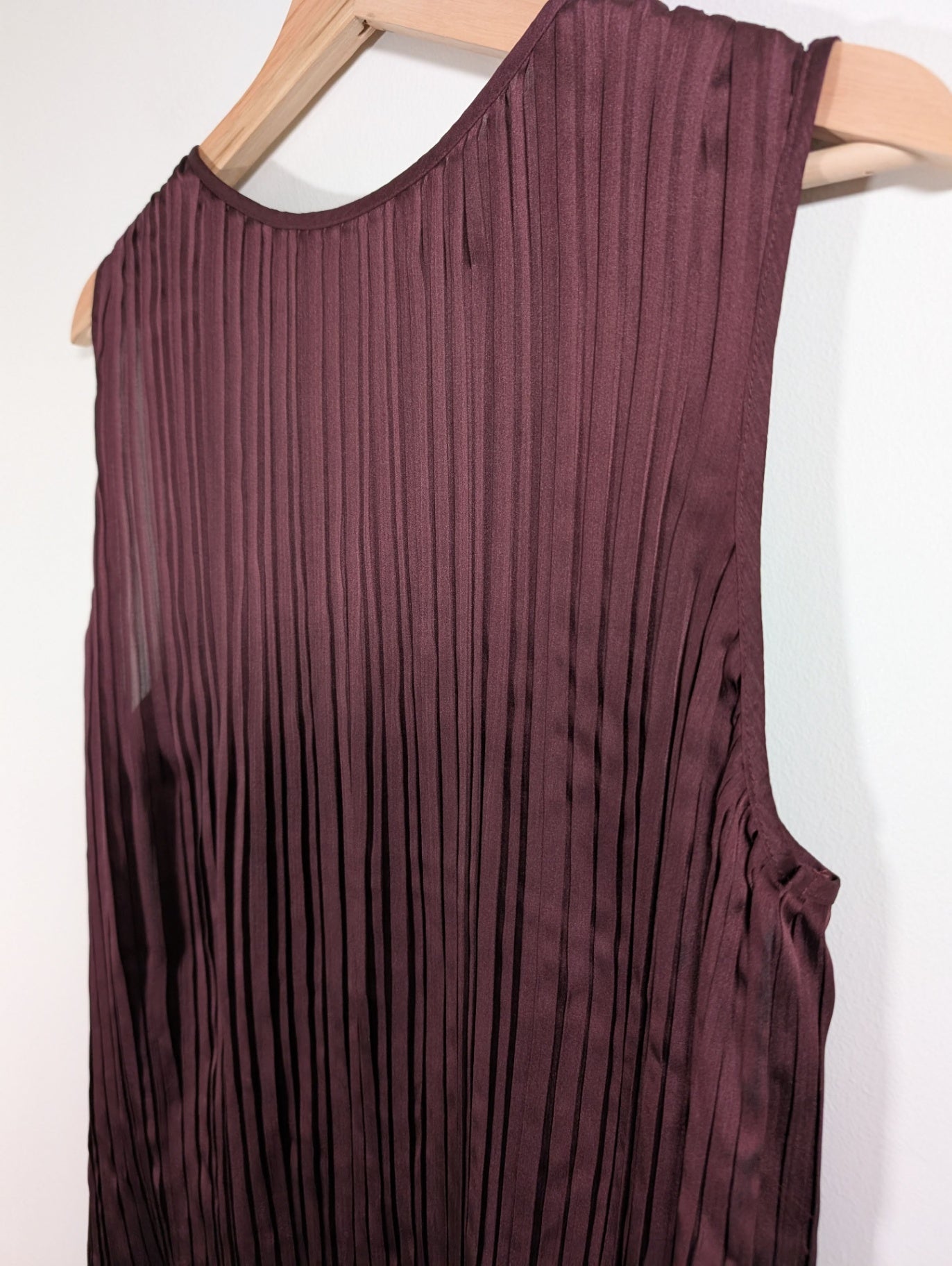 Gap Pleated Satin Blouse - Medium