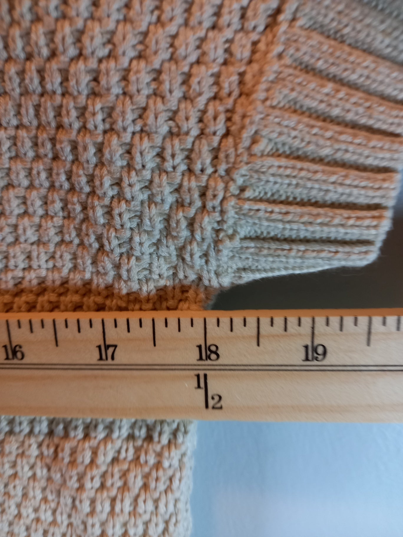 Banana Republic Oatmeal Knit Sz M