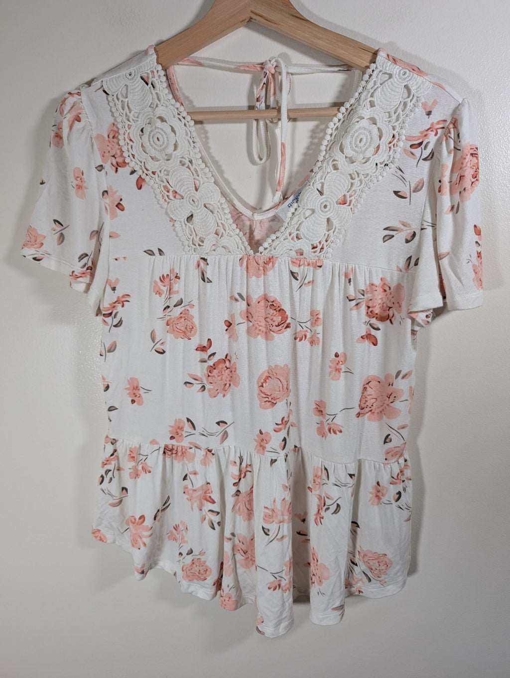 Ricki's Floral Blouse - Small