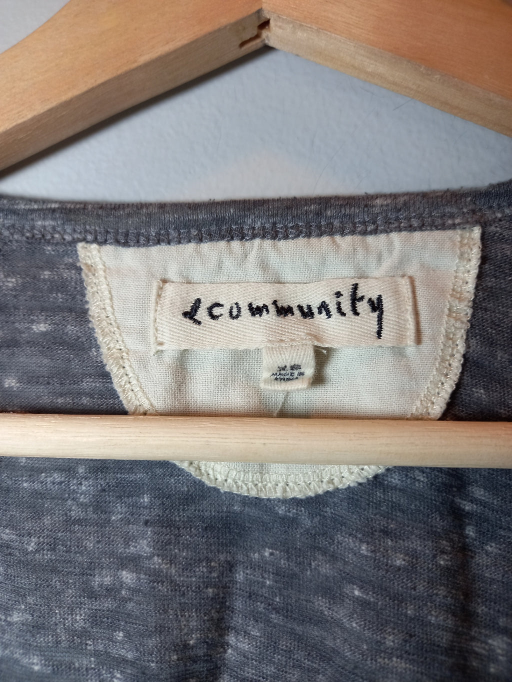 Community Long Sleeve Shirt Sz XS