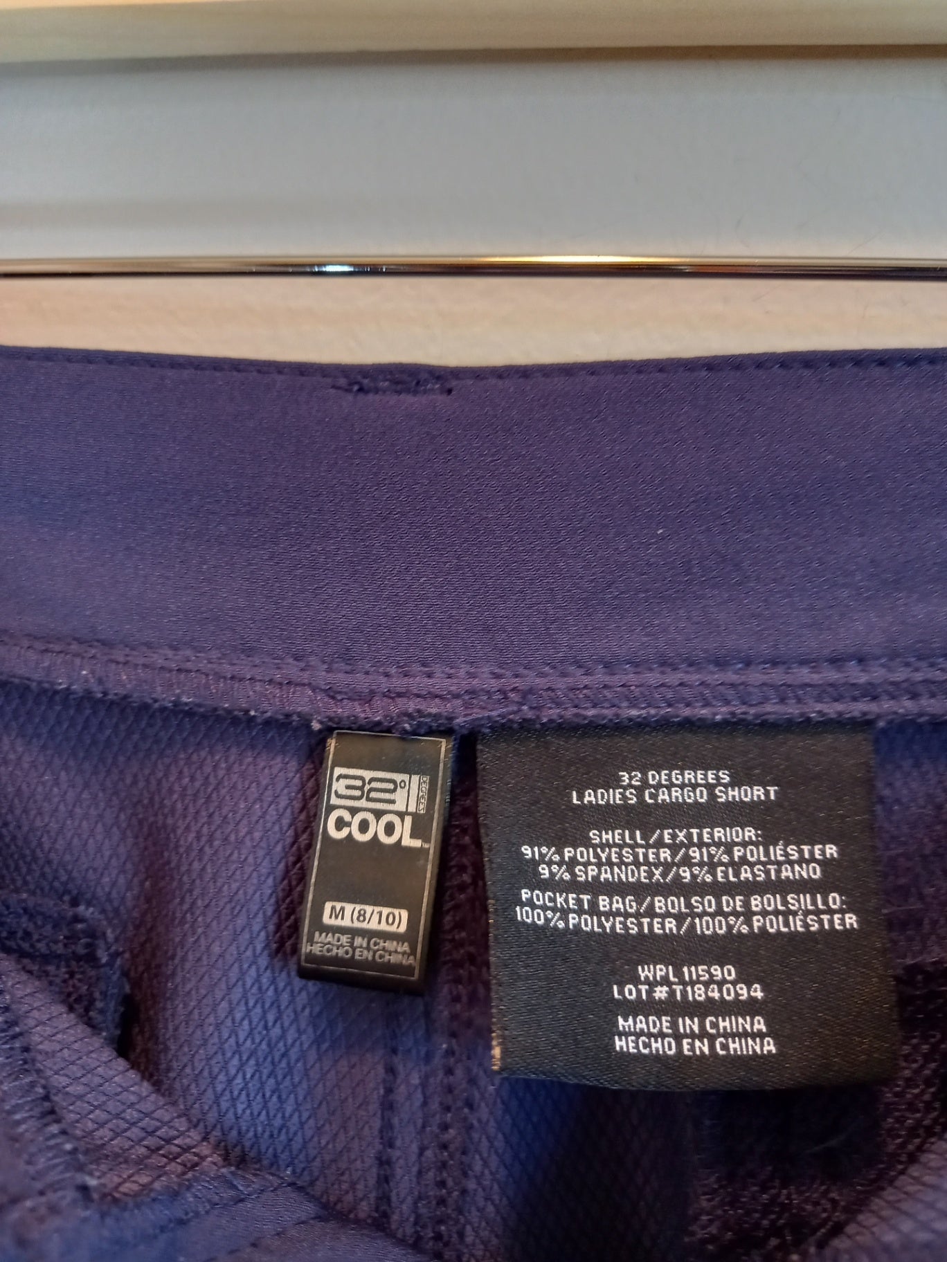 32 Degree  Navy Shorts - Medium