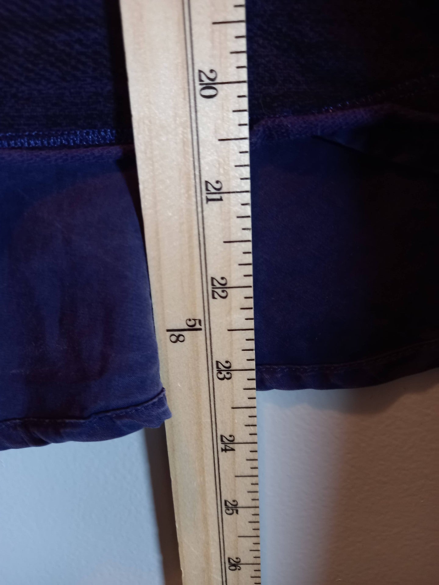 Lululemon Back Pleat Purple Hoodie Sz 8