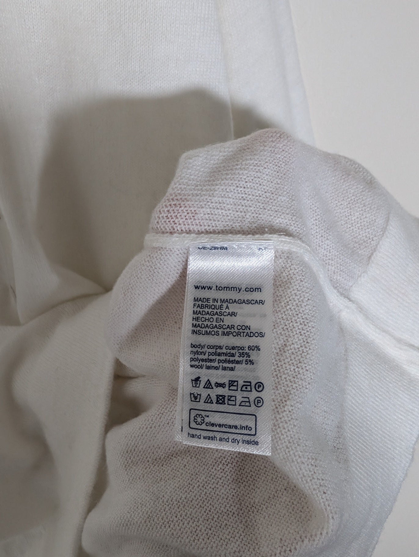 NWT Tommy Jeans Sweater - Medium