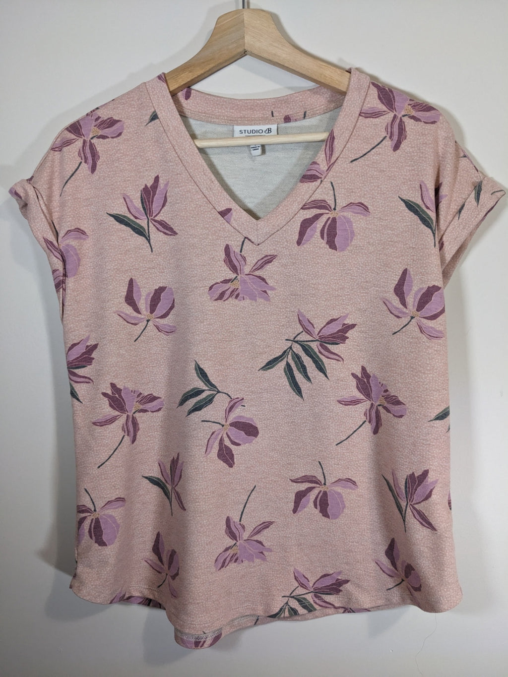 Studio B Pink Floral T-Shirt - Small