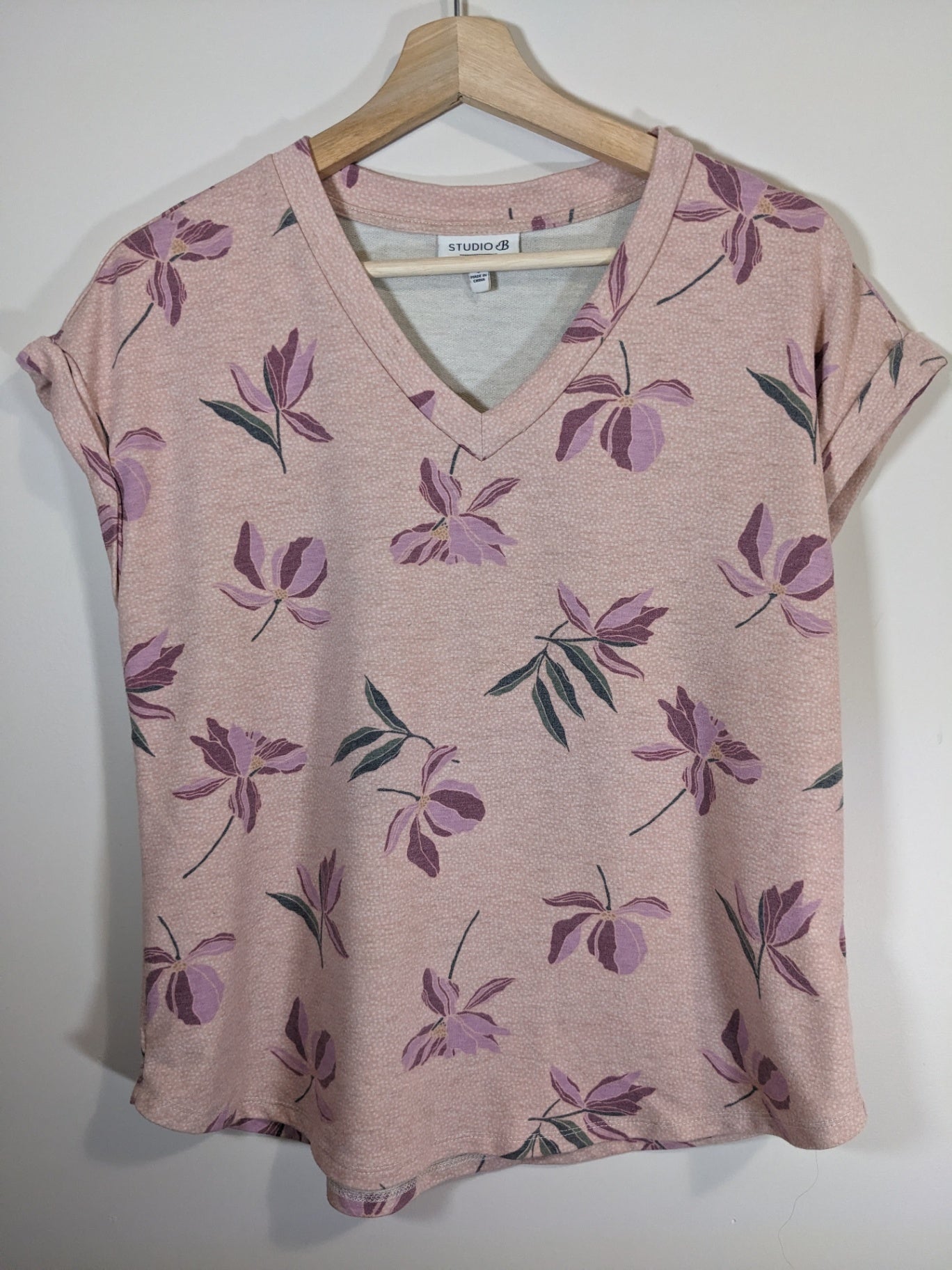 Studio B Pink Floral T-Shirt - Small