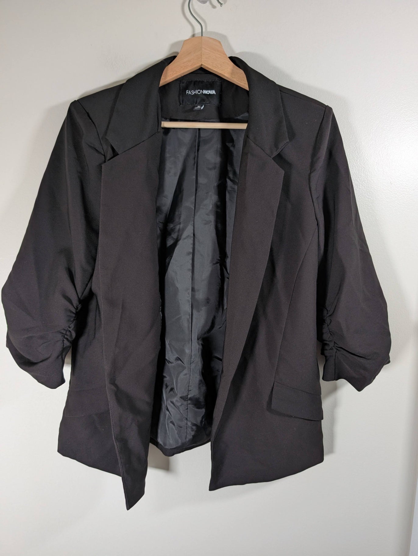 Fashion Nova blazer - Medium