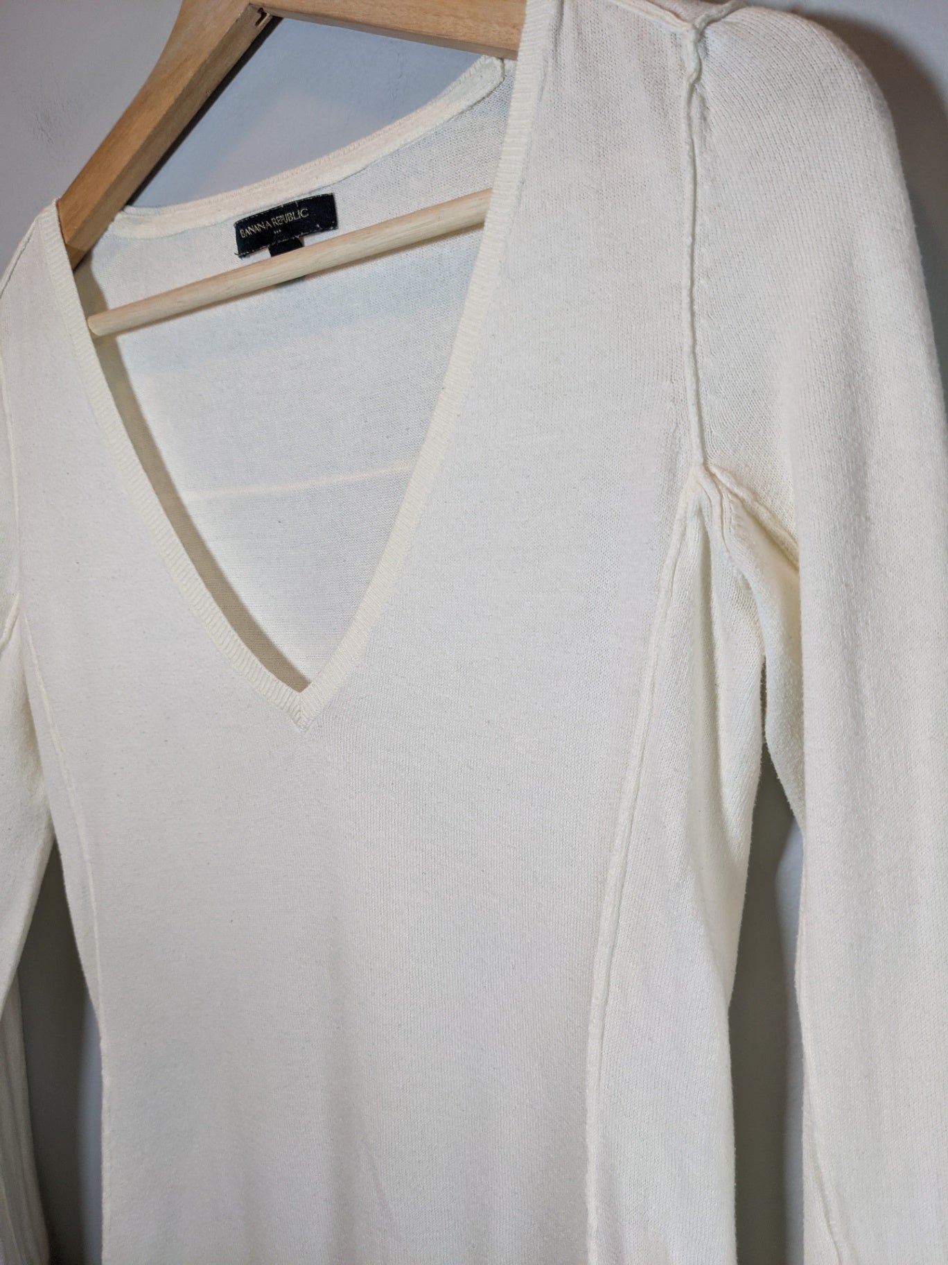 Banana Republic White Sweater - XS
