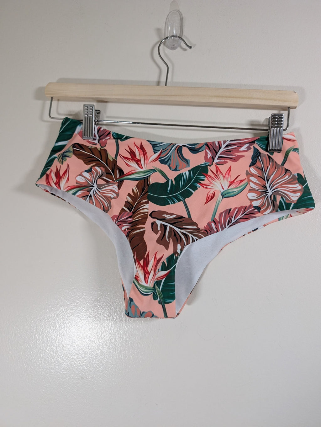 NWT Zaful Bikini Bottoms - SZ 4