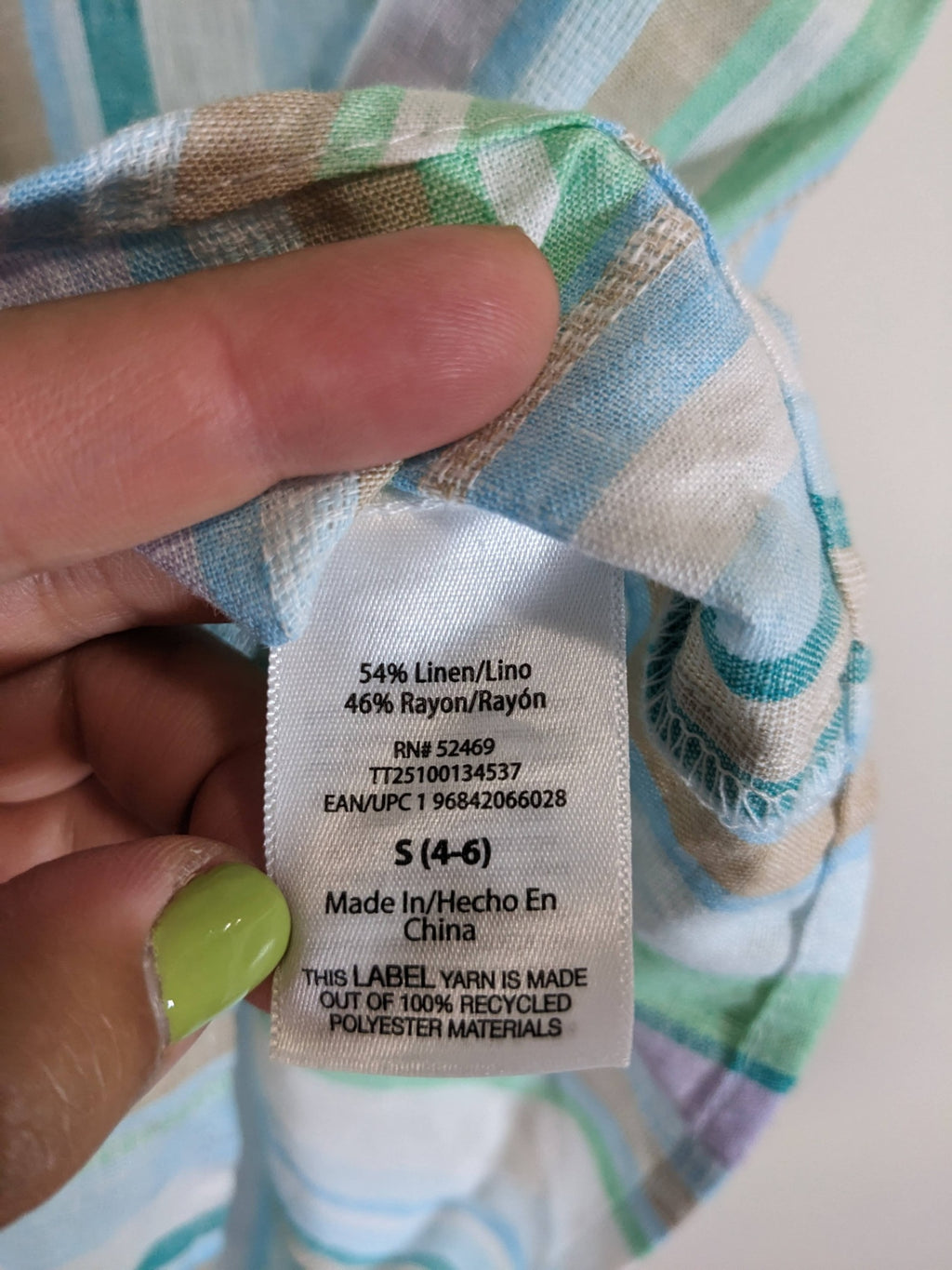 Time & Tru Linen Blouse - Small