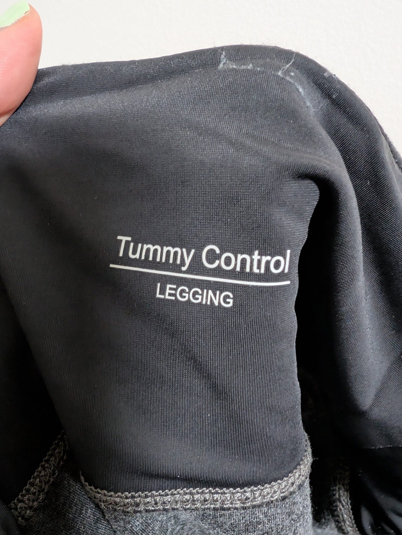 Alexander Jordan Tummy Control Legging - Medium