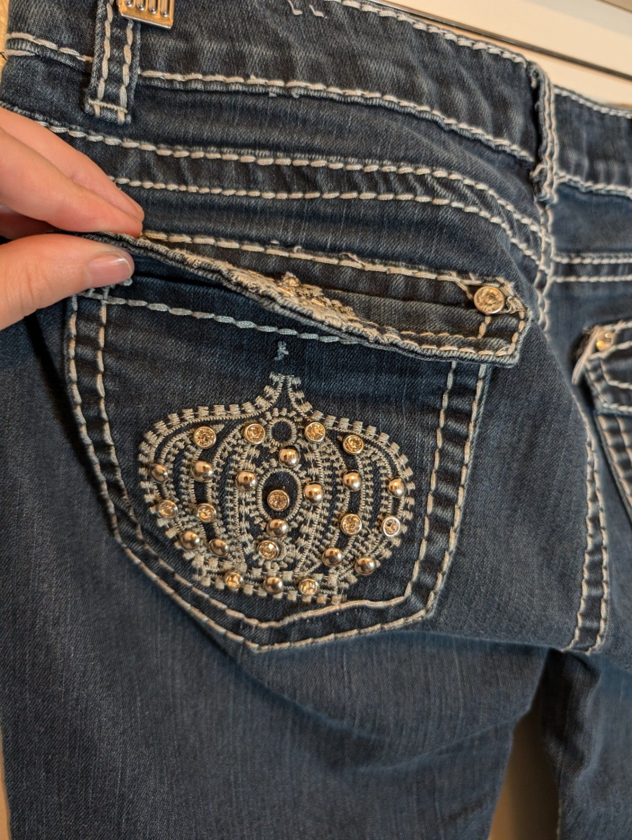 Sweet Look embellished jeans - SZ 9 (Minor Flaw)