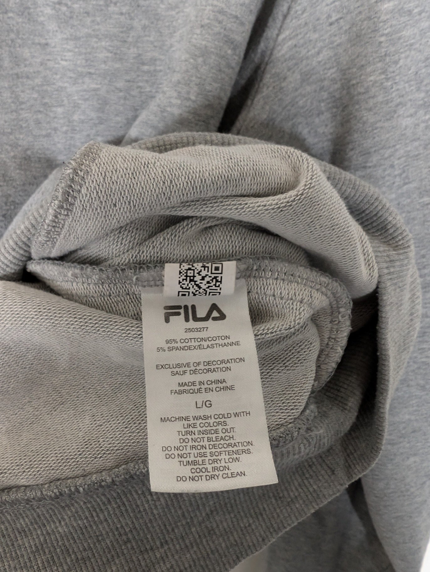 Fila Sweatshirt - Large