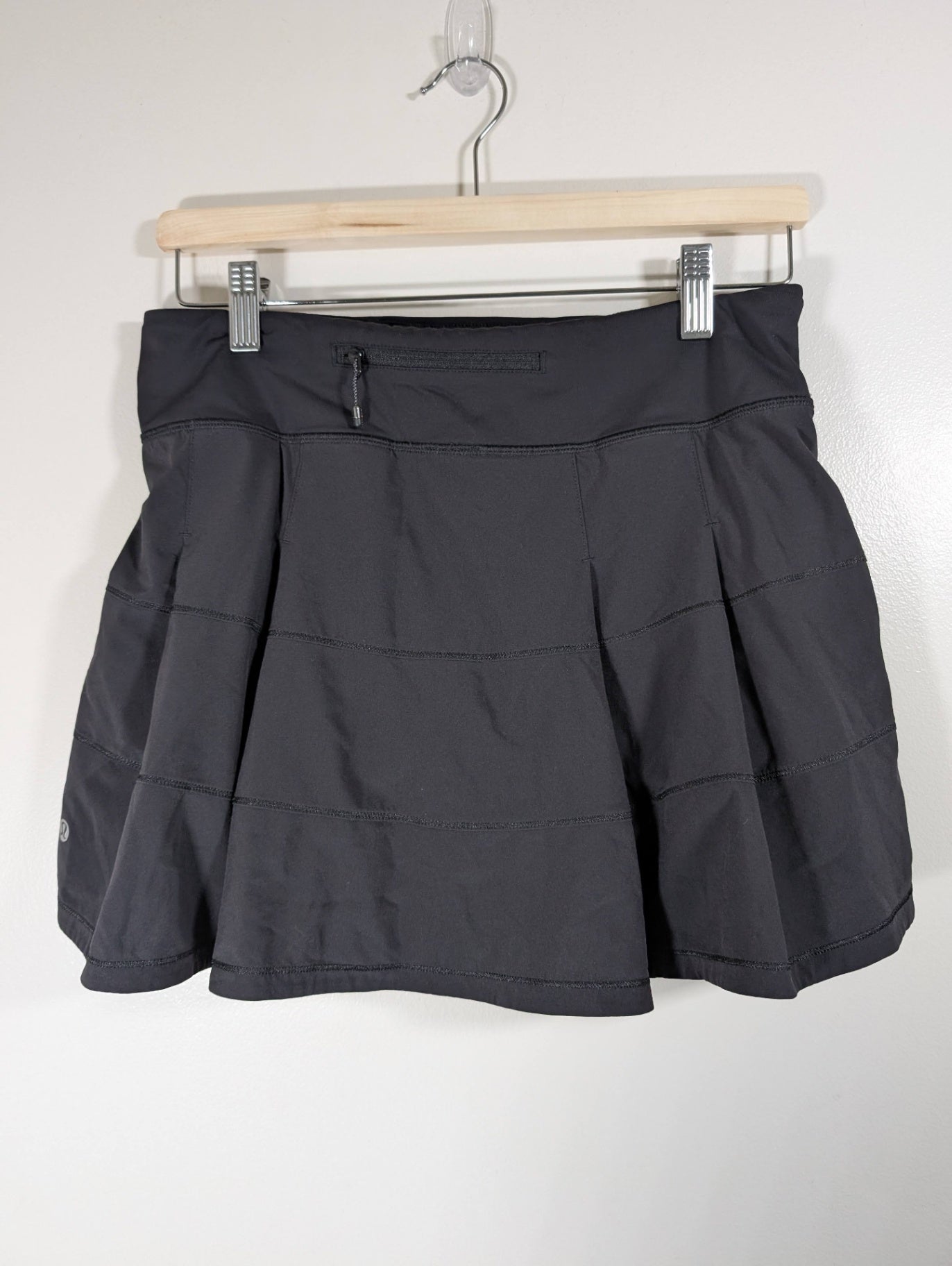 Lululemon black pace rival skirt - SZ 6