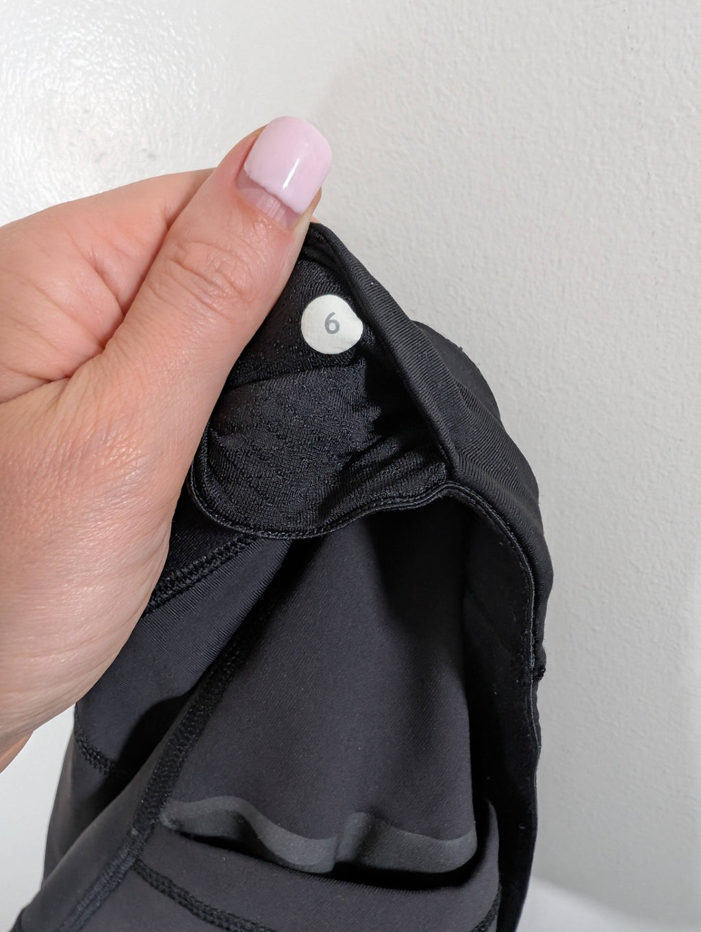 Lululemon black shorts - SZ 6