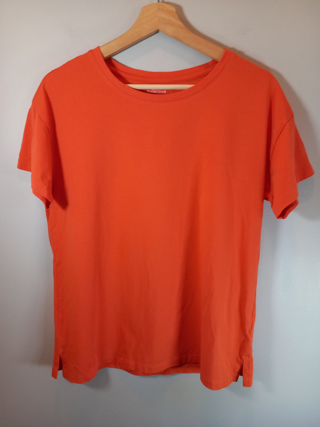 Northern Reflections Orange T-Shirt - Medium