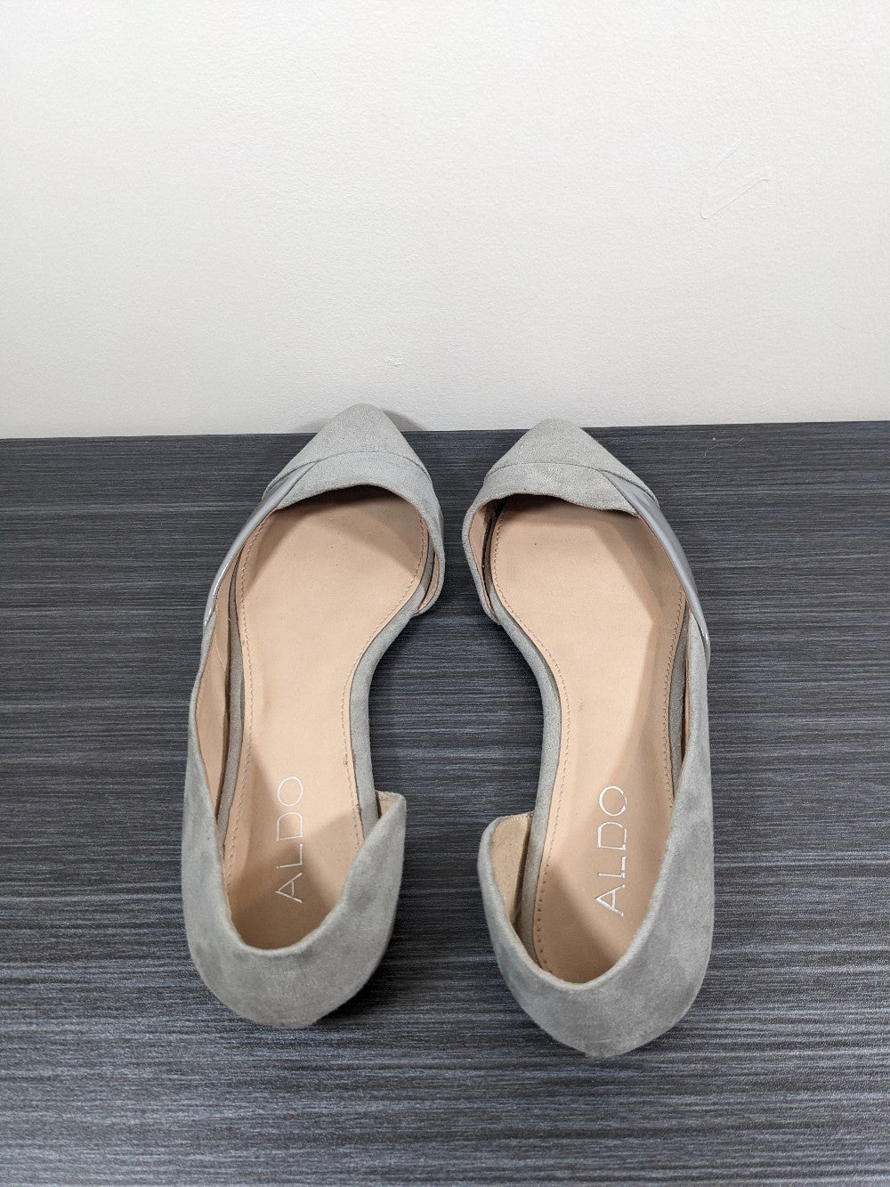 Aldo Grey Flats - Sz 6.5