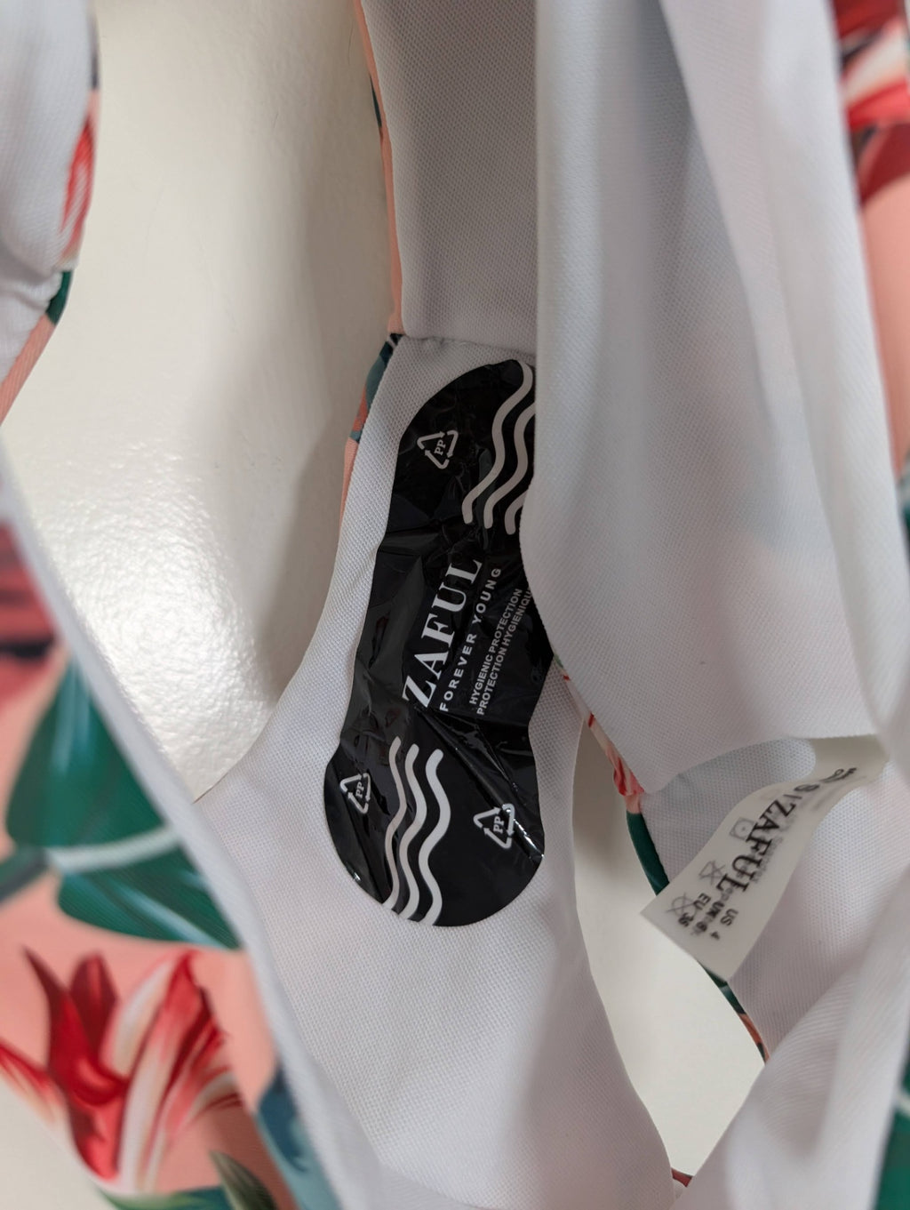 NWT Zaful Bikini Bottoms - SZ 4