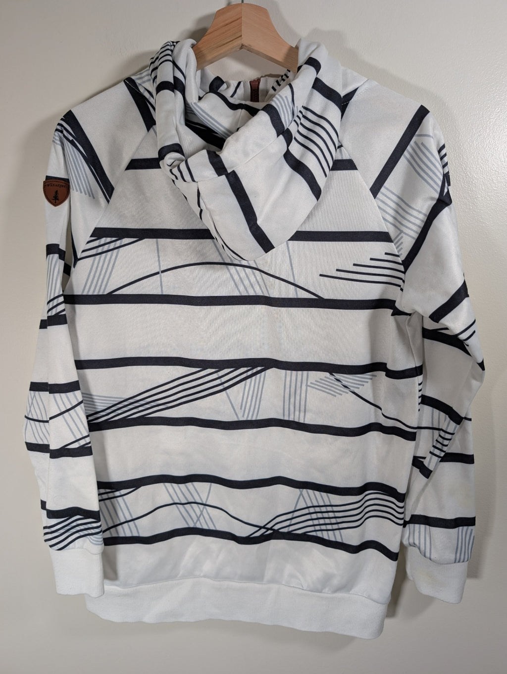 Wanakome Hoodie - Medium