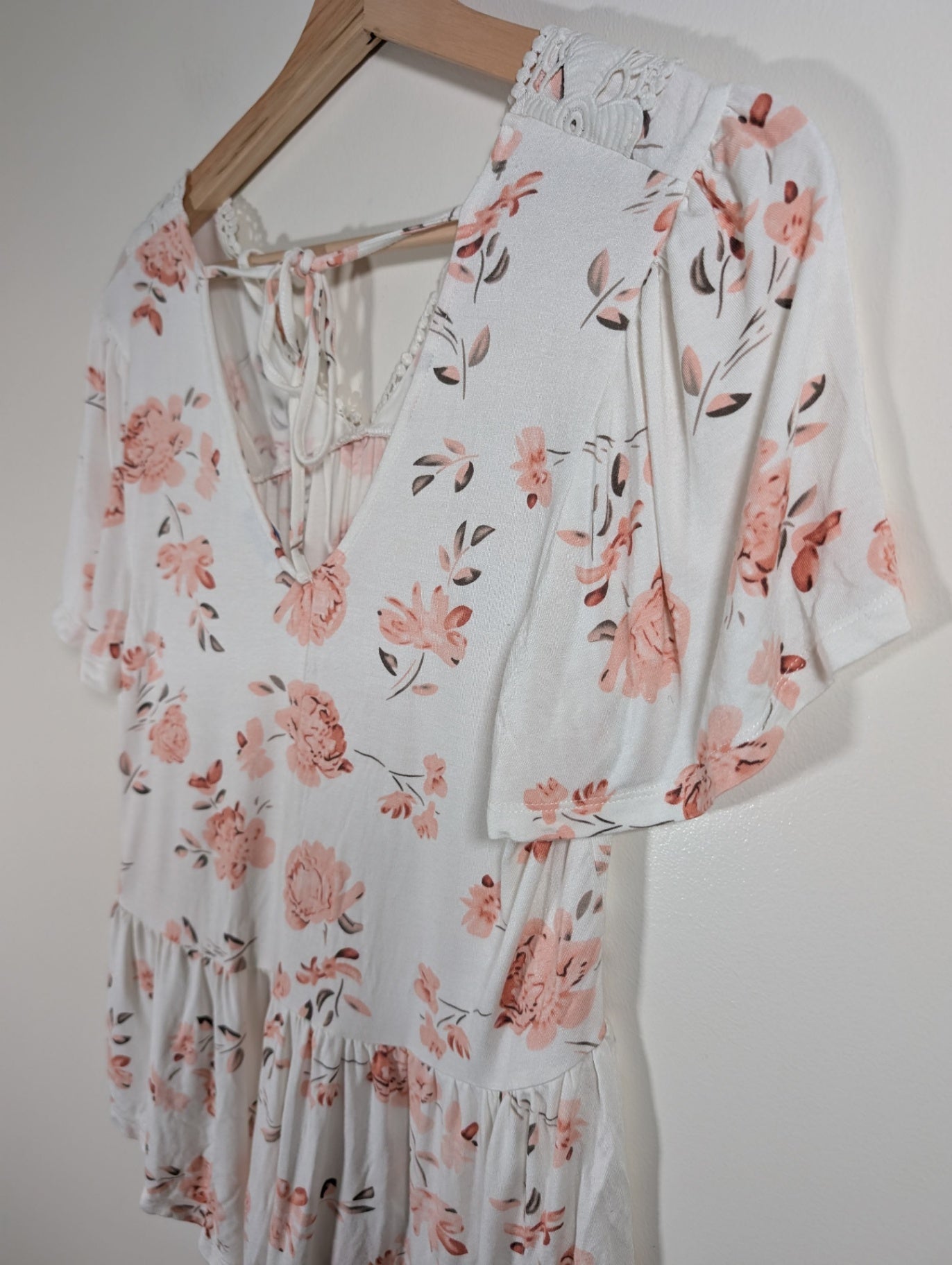 Ricki's Floral Blouse - Small