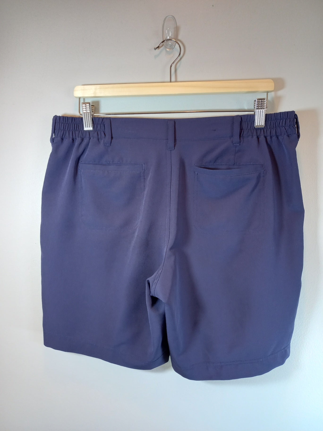 32 Degree  Navy Shorts - Medium