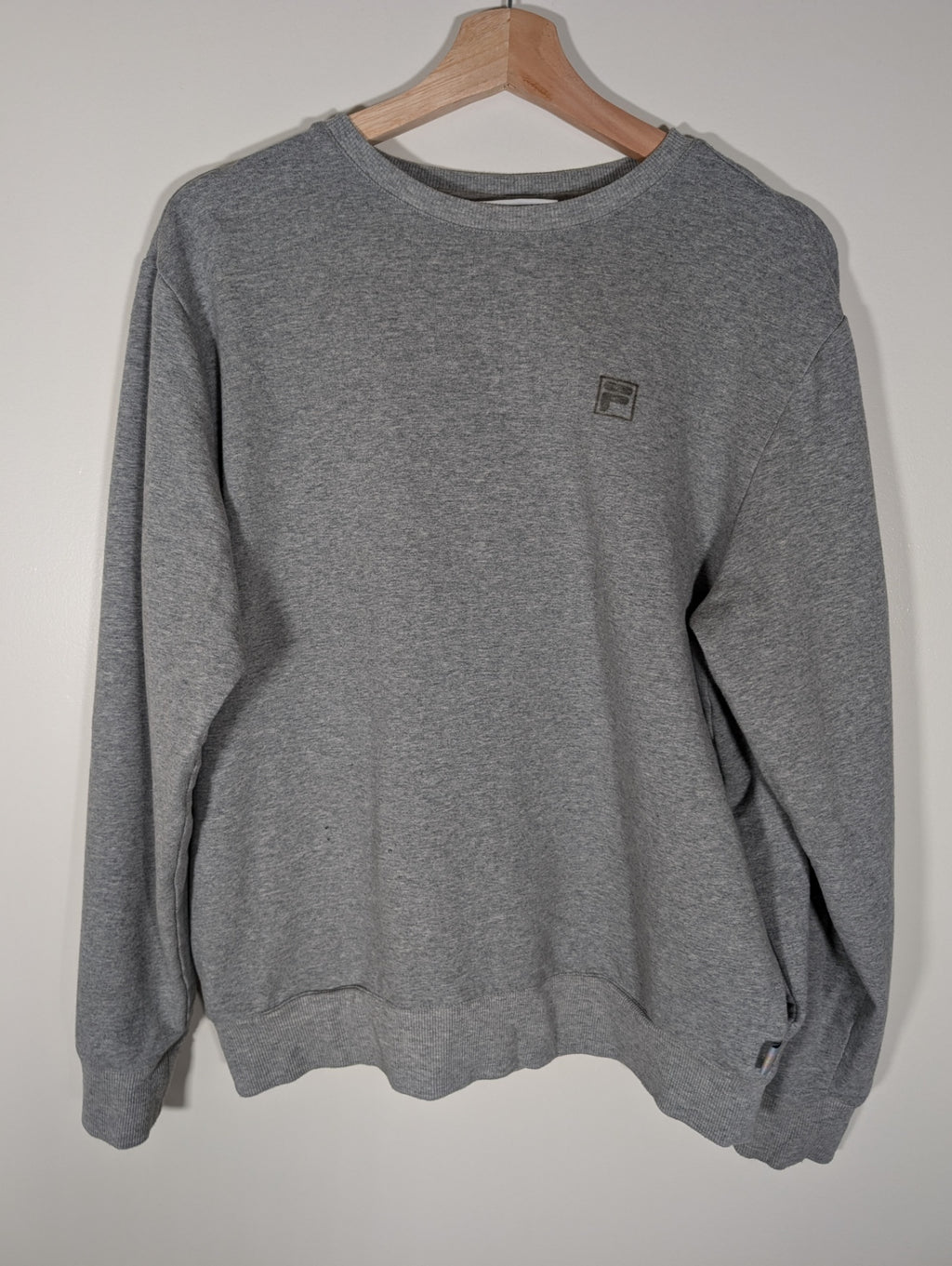 Fila Sweatshirt - Large