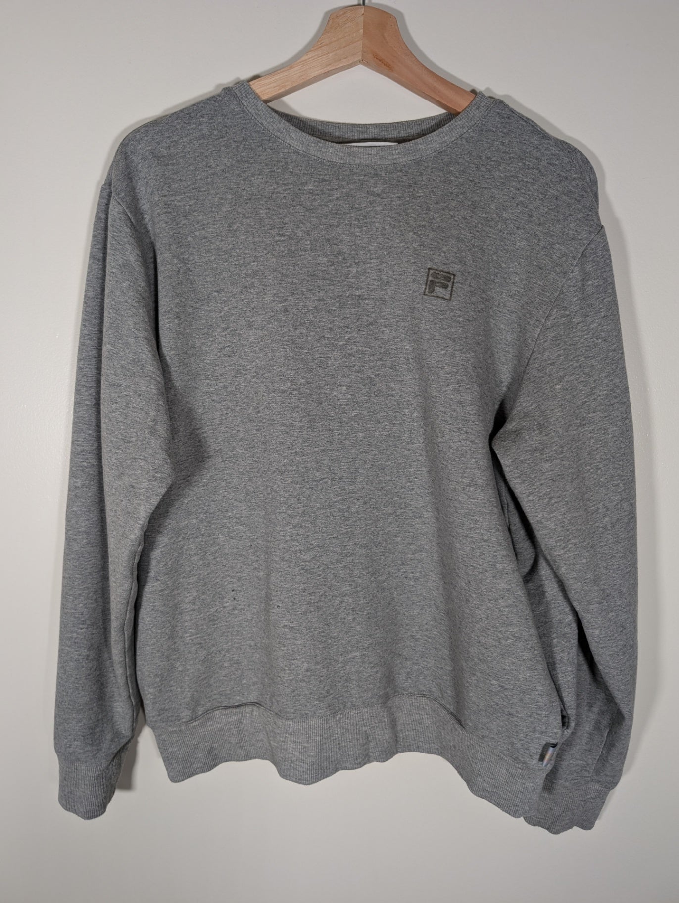 Fila Sweatshirt - Large