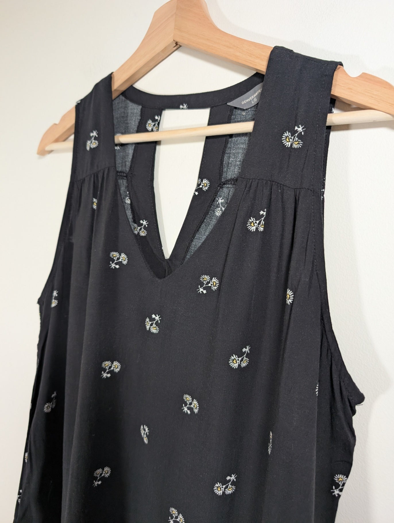 Denver Hayes black floral dress - Large