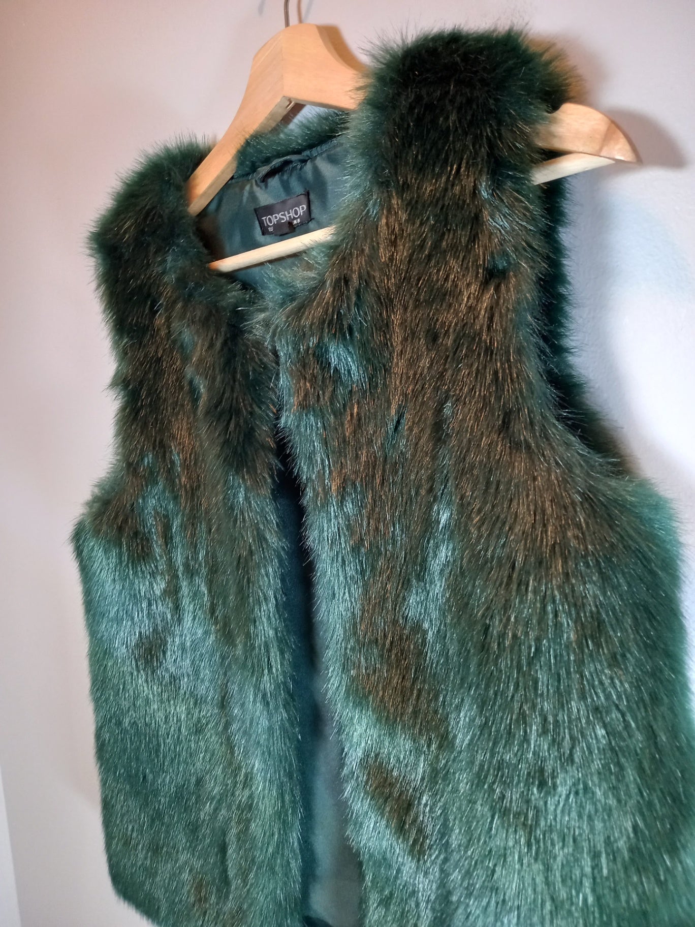 Top Shop Green Faux Fur Vest Sz 4