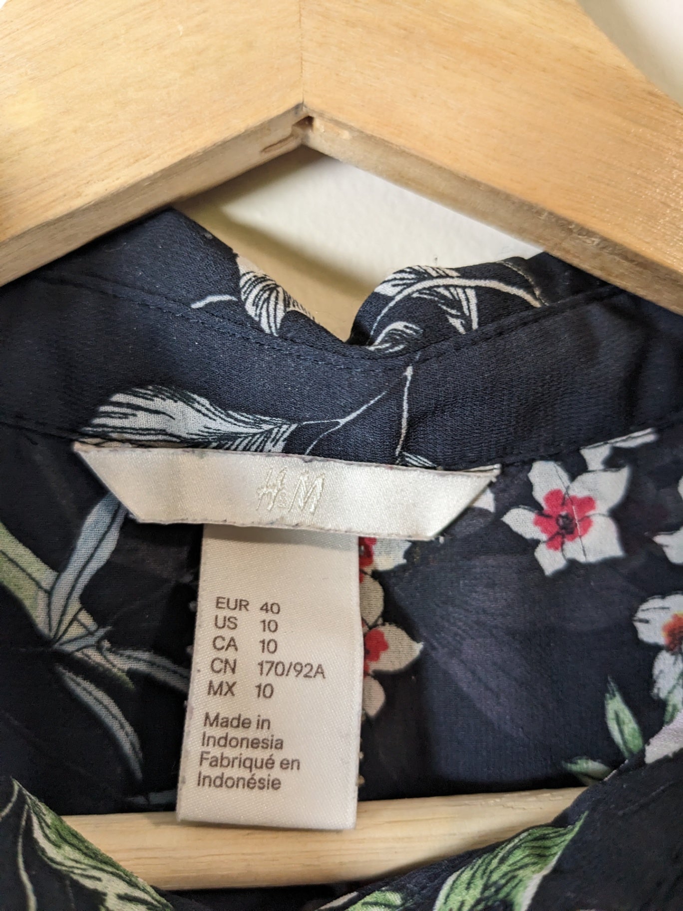 H&M Navy Floral Blouse - Sz 10