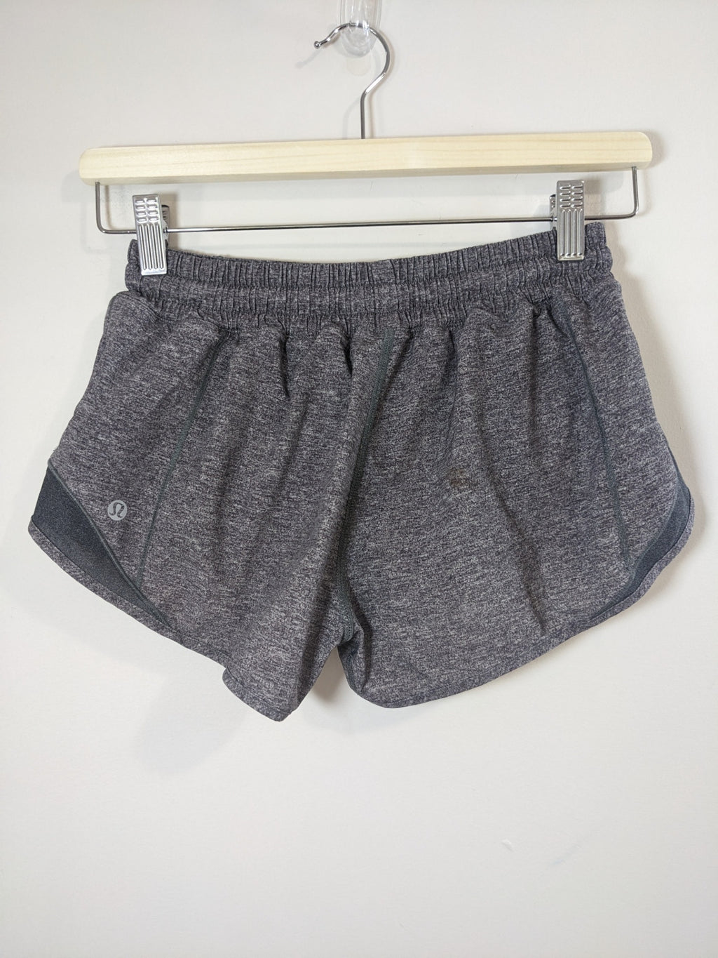 Lululemon Hotty Hot Highrise Grey Lined Shorts - Sz 4