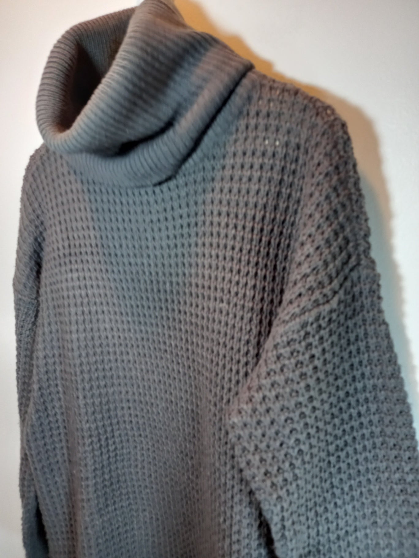 Vero Moda Black Long Turtleneck Sz S