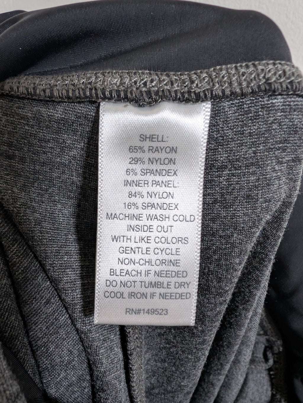 Alexander Jordan Tummy Control Legging - Medium