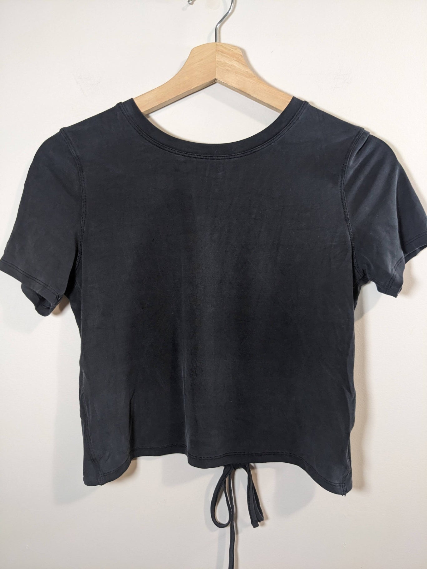 Lululemon Open Back Tee - appears sz 6