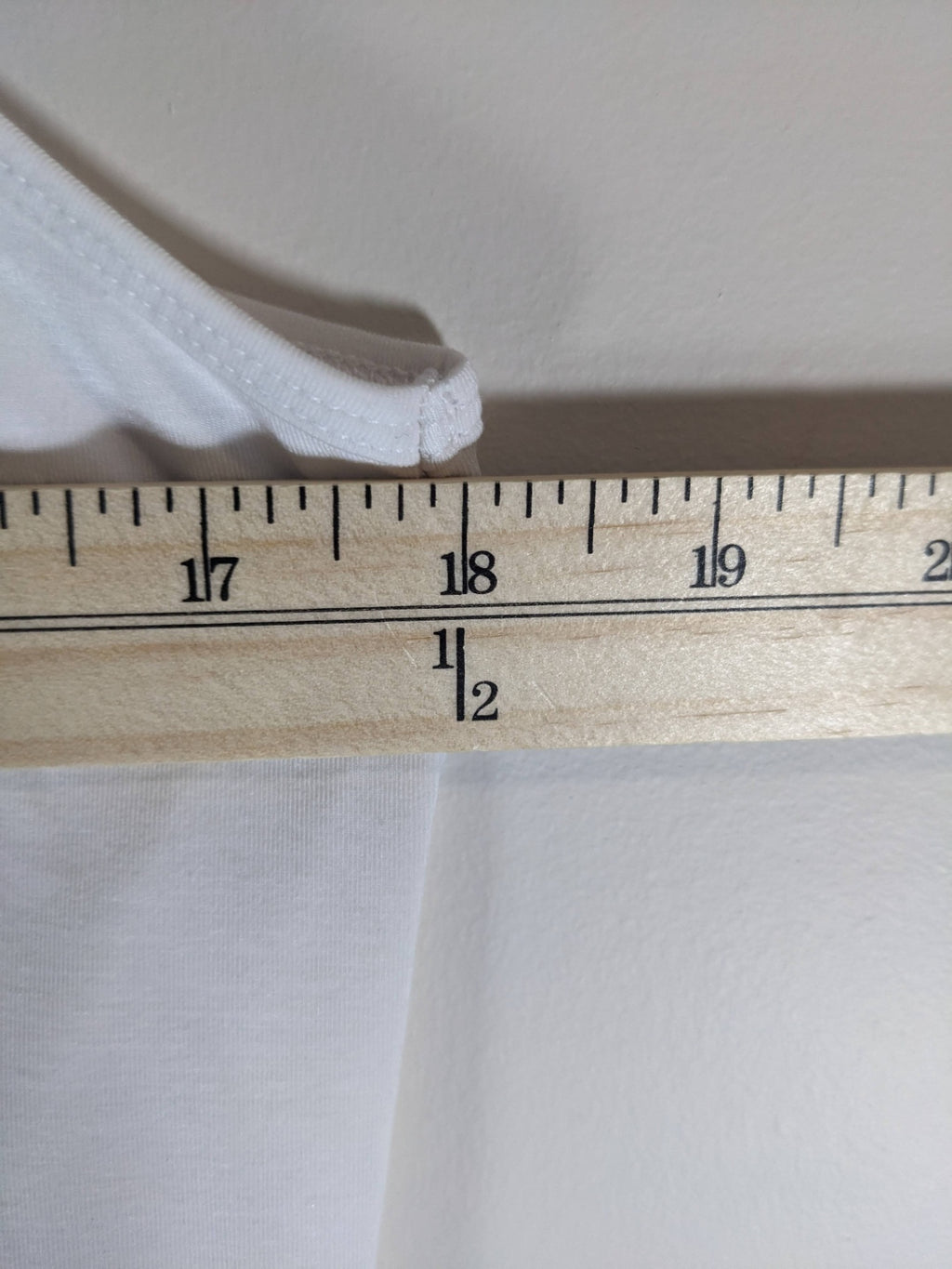 Gap "Strength" Tank - Small