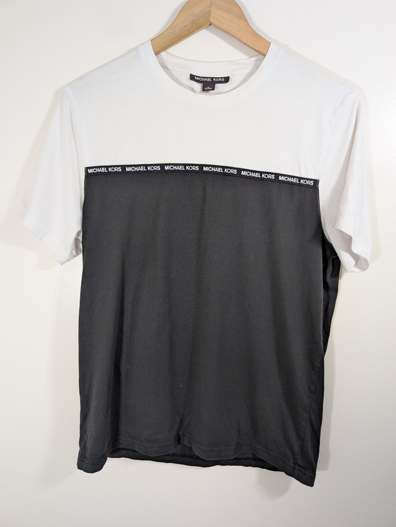 Michael Kors Tee - Medium
