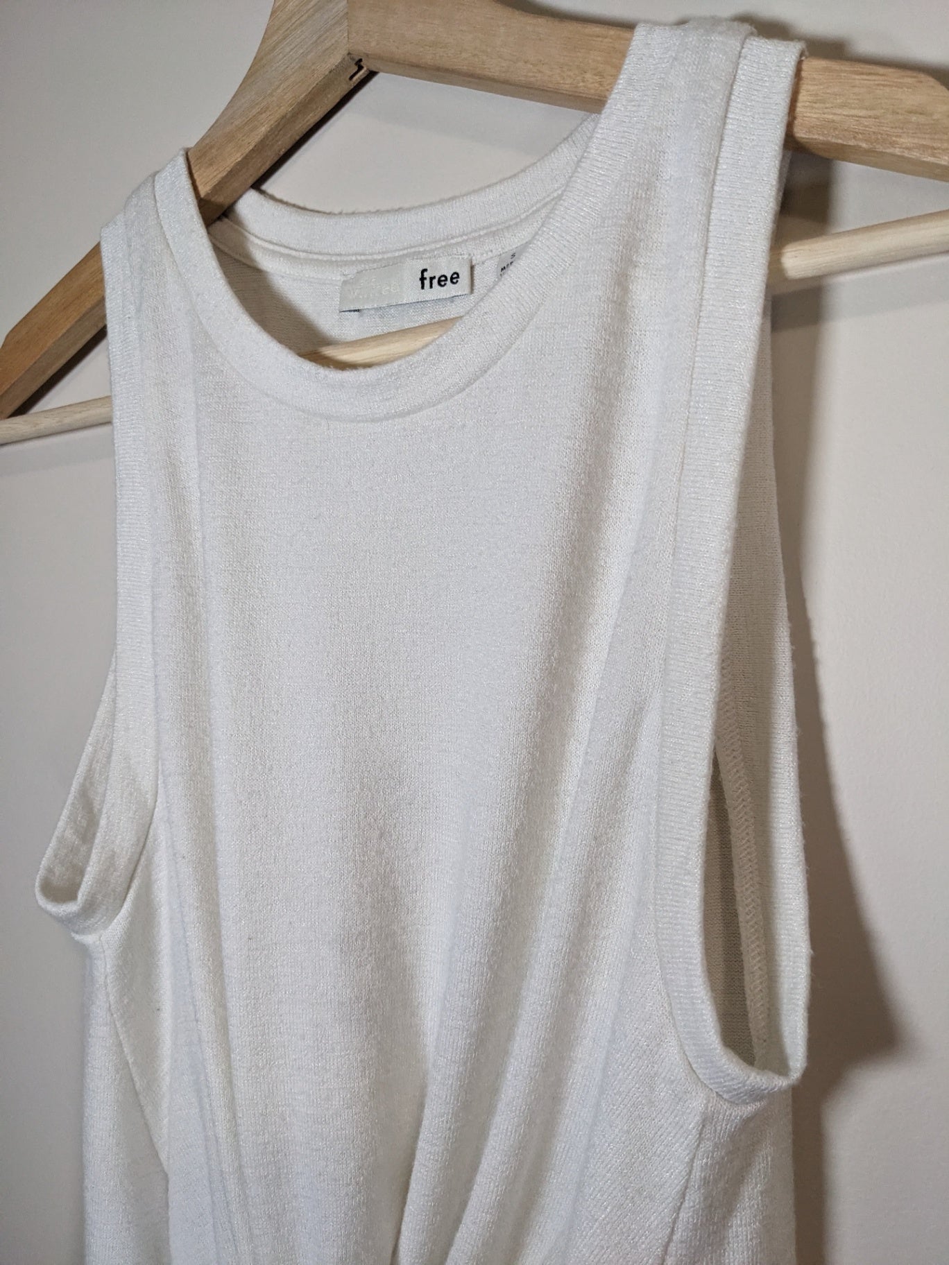 Wilfred Free White Tank - Small