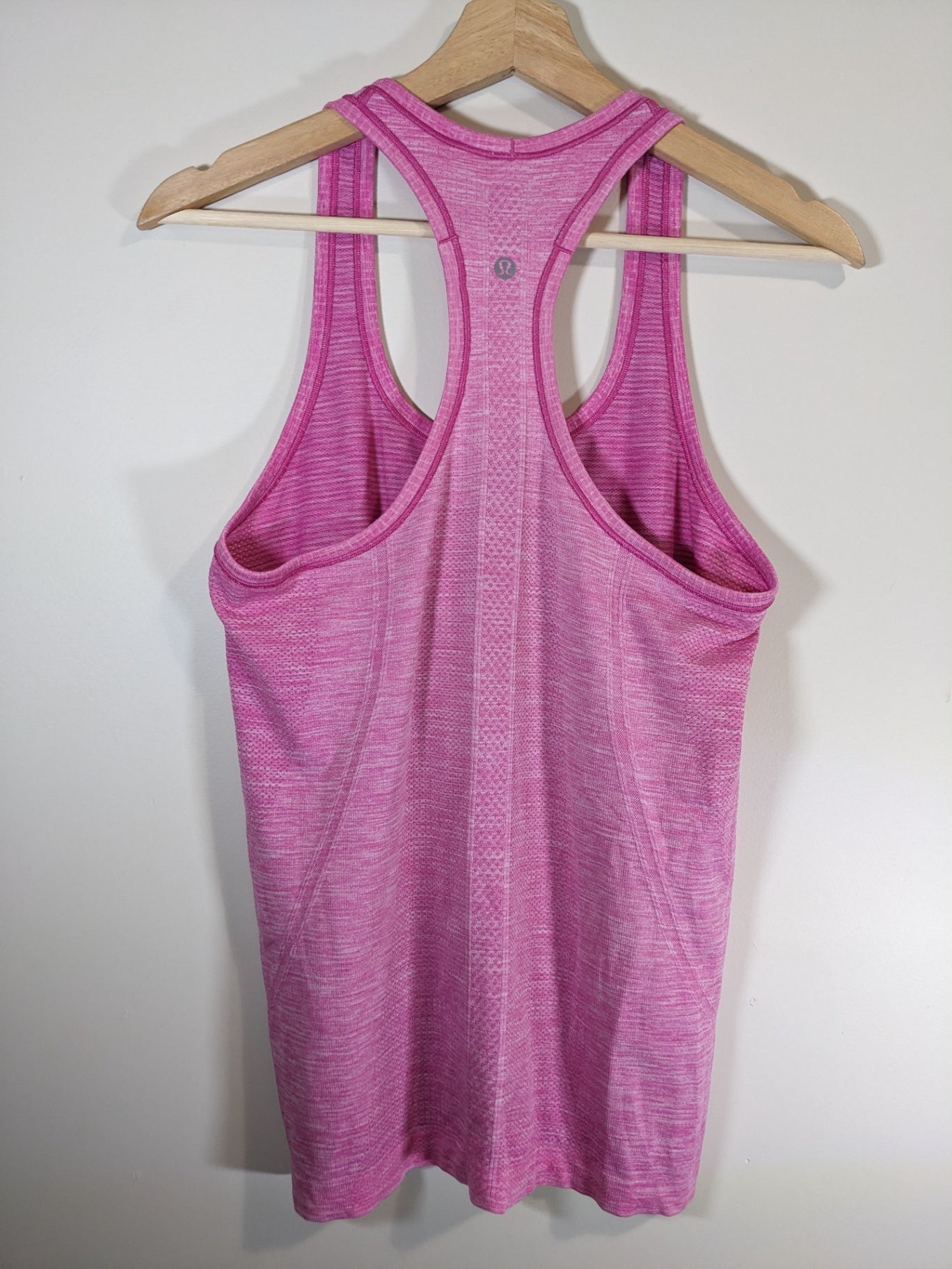 Lululemon Swiftly Pink Tank - Sz 6