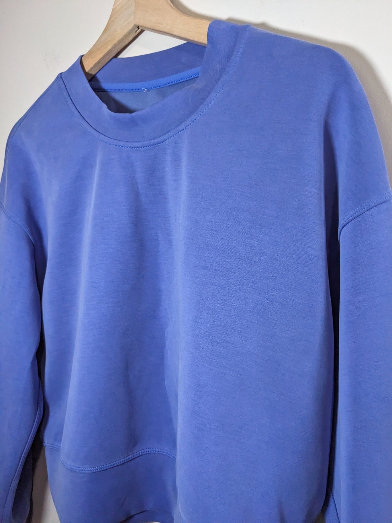 Lululemon Blue Crewneck - Sz 2