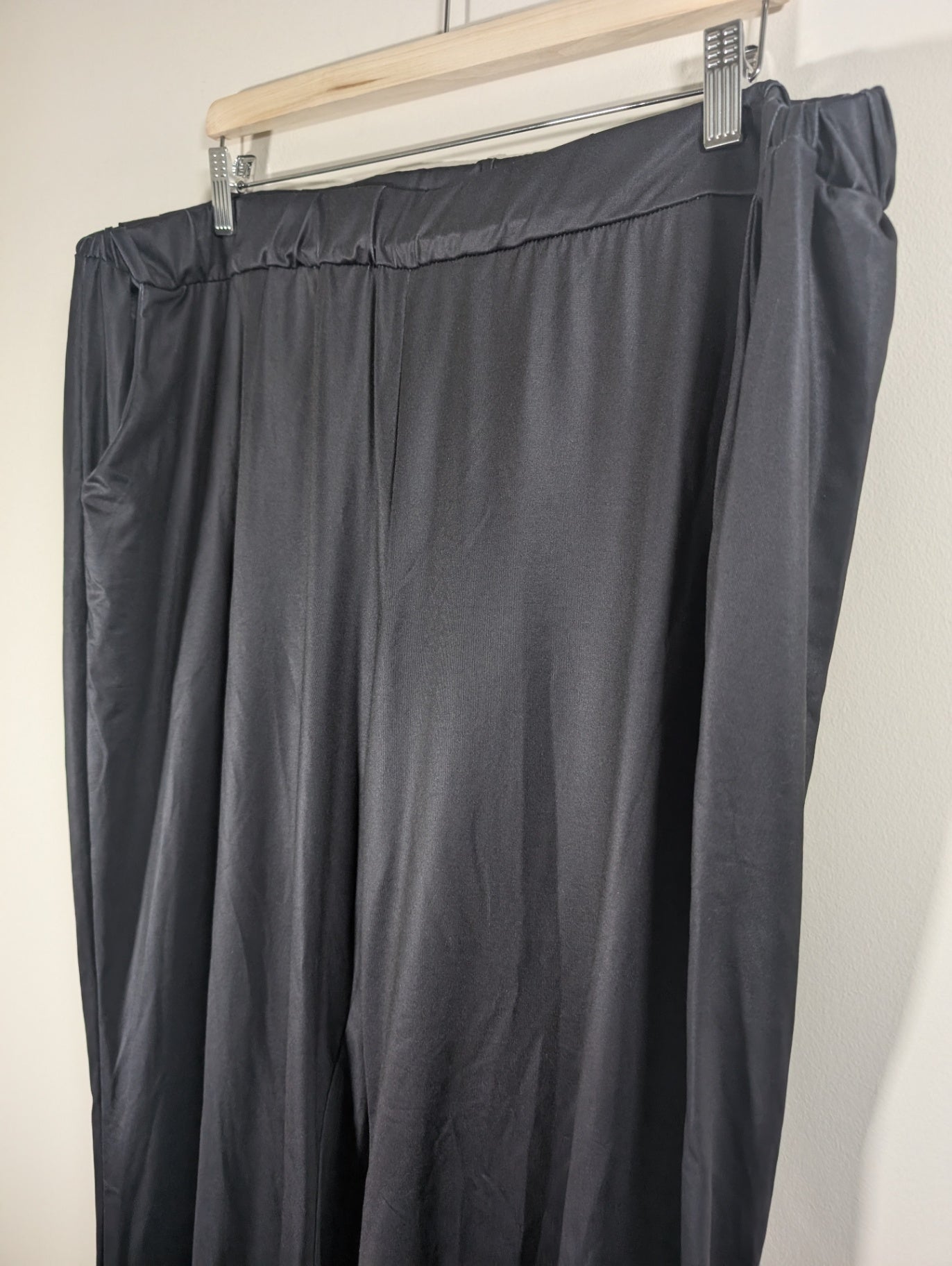 Shein shiny wide leg pant - 5xl