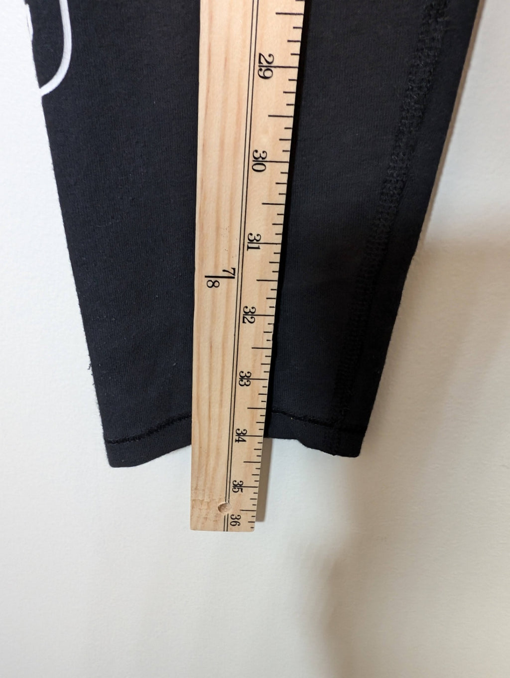 Under armour logo leggings - appears small