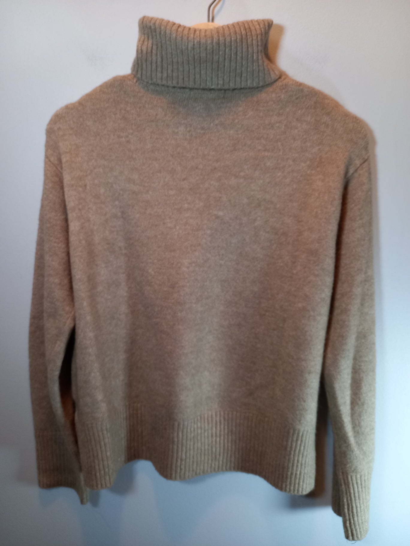 H&M Tan Turtleneck Sweater Sz XS