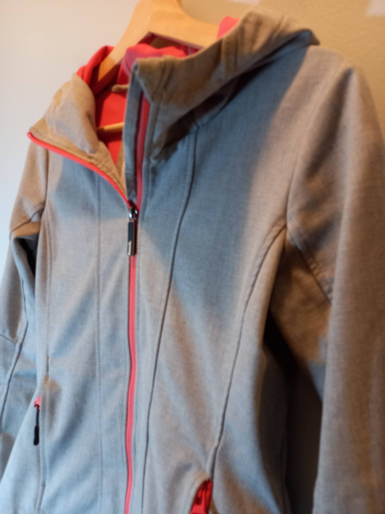 Bench Grey w/ Pink Details Jacket Sz S