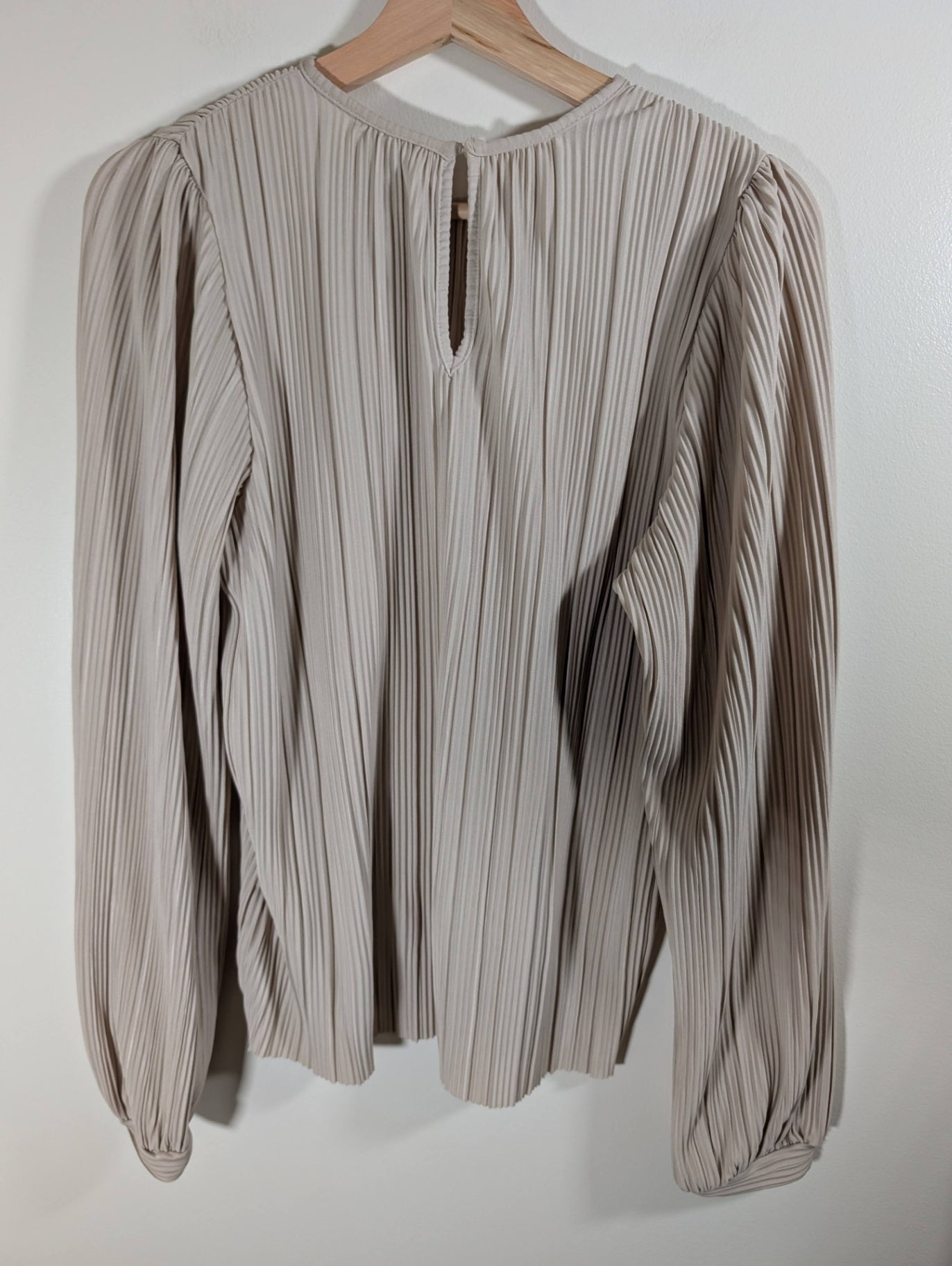 Vero Moda Aurora Keyhole Top - Medium